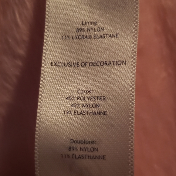 Lululemon's Ivviva - Picture 7 of 10